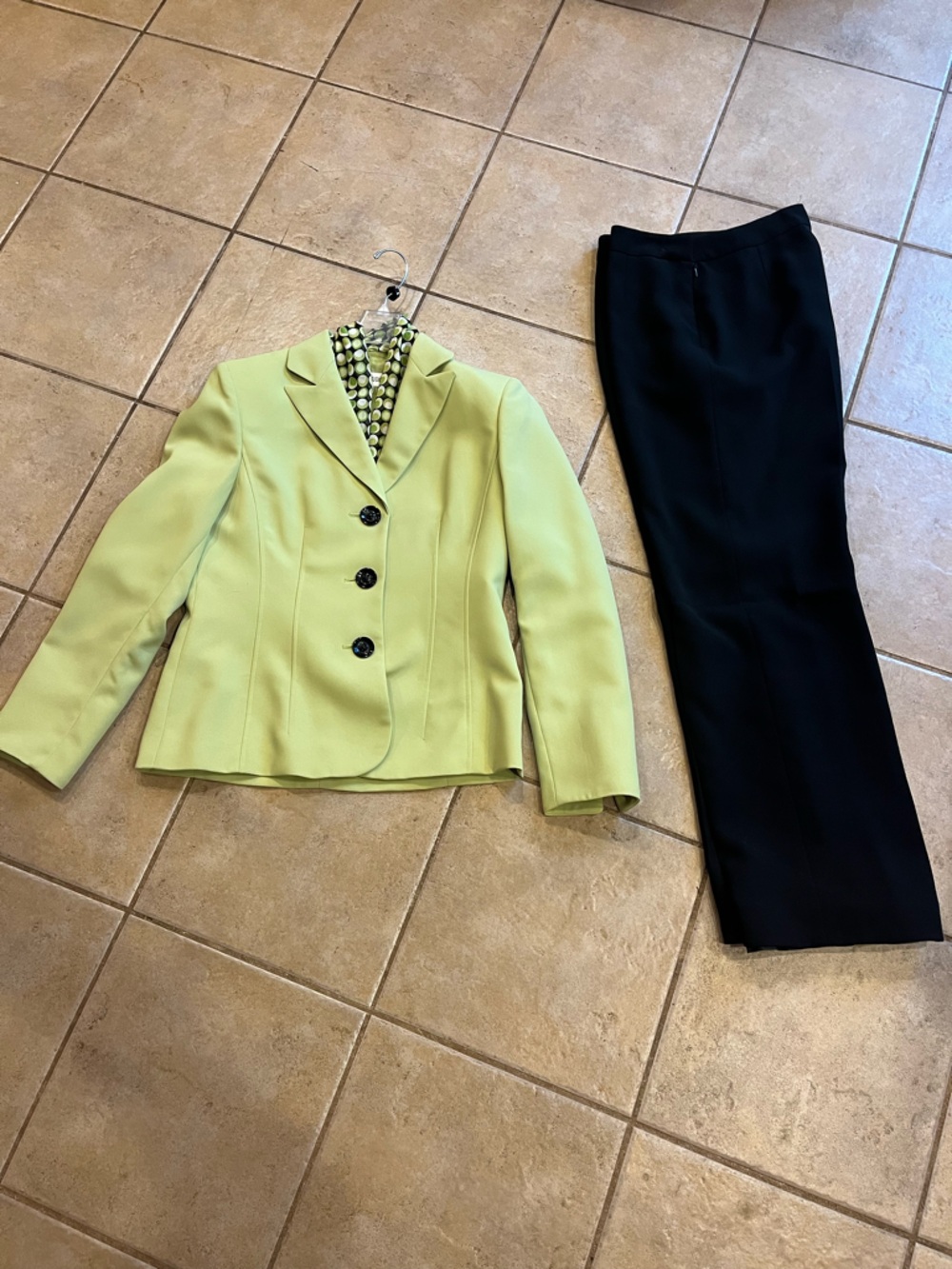 Light Green Women's Tailored Blazer Jacket